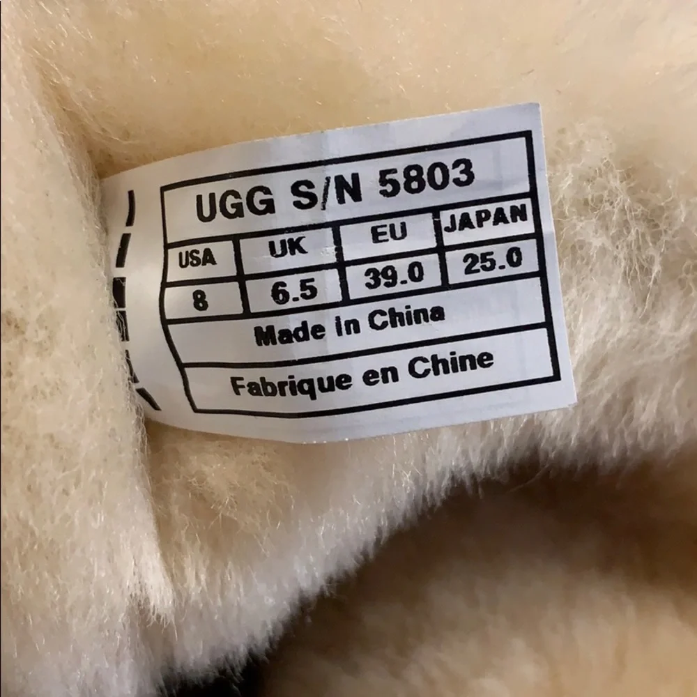 UGG Brown Winter Boots with Cream Fur - Picture 5 of 7